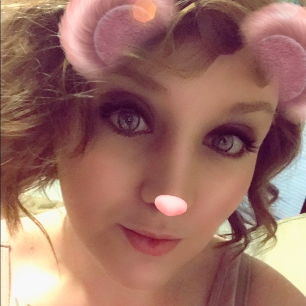 Meet your Posher, Loren